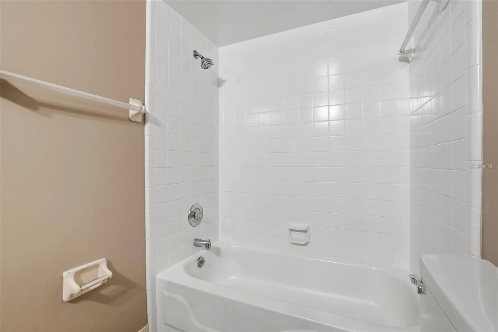498 Prestwick Place Kissimmee FL 34759