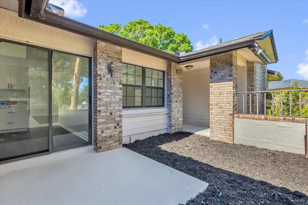 9011 Chapman Oak Court Windermere FL 34786