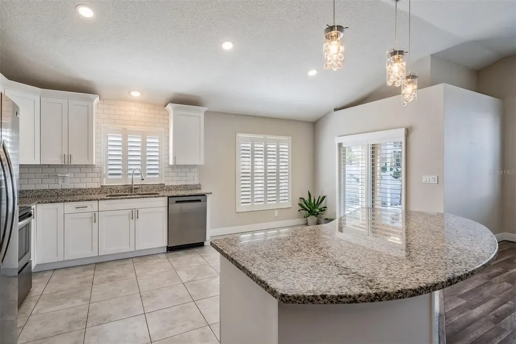 2315 Lyncrest Court Valrico FL 33596