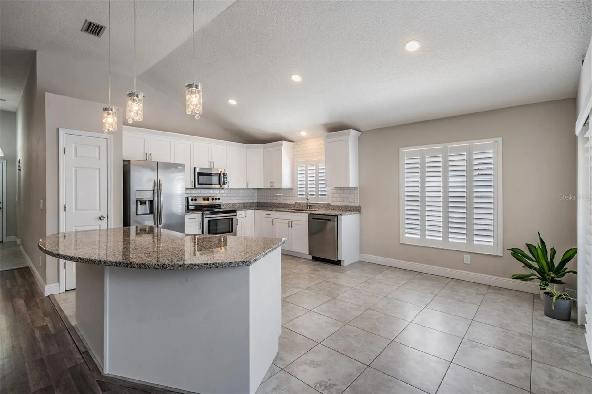 2315 Lyncrest Court Valrico FL 33596