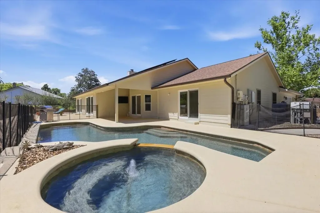 208 Orange Ridge Circle Longwood FL 32779