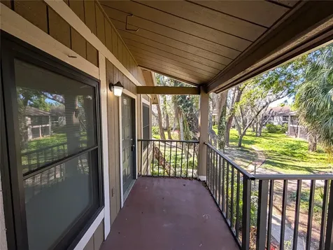 14211 Shadow Moss Lane Tampa FL 33613