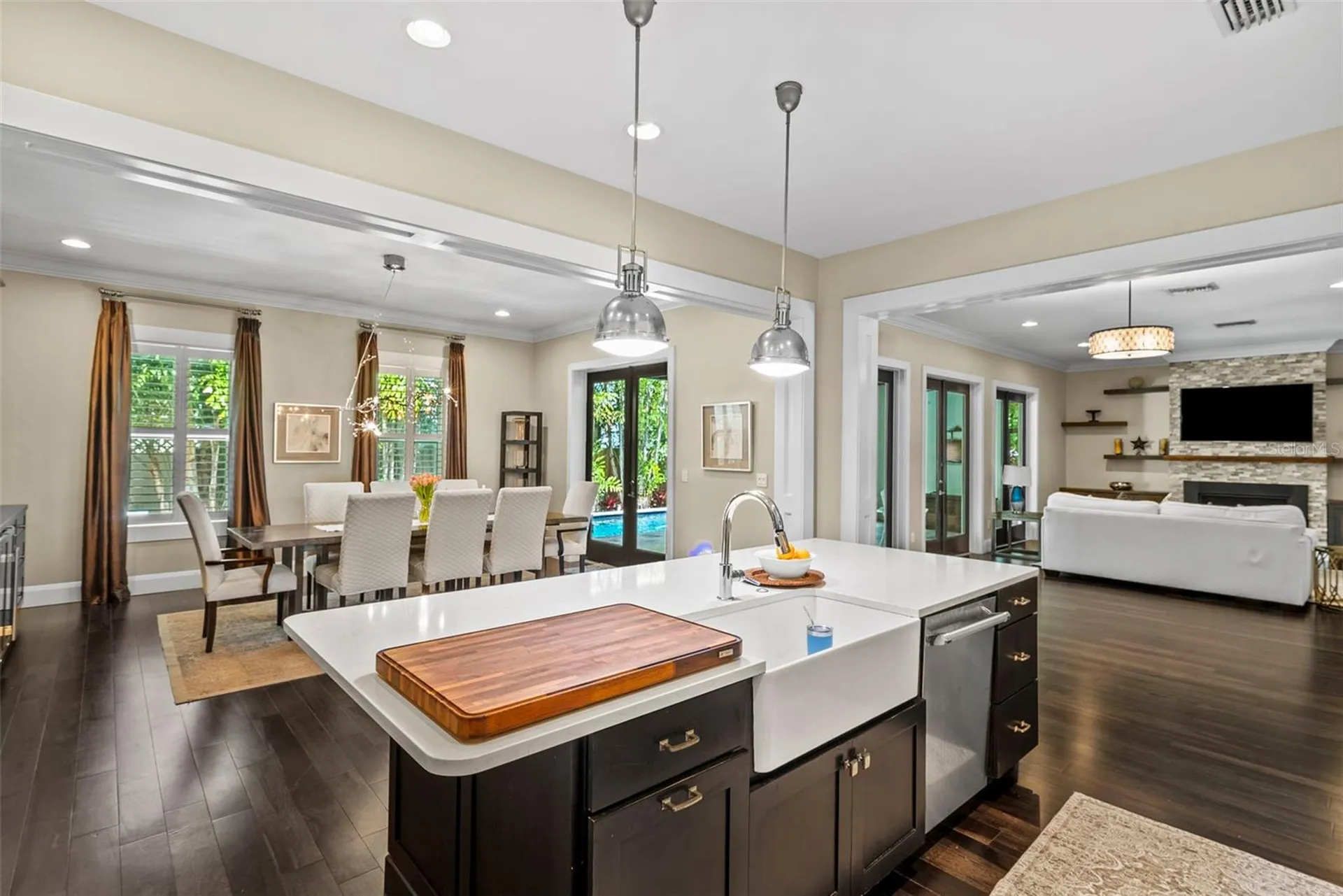 3211 W Bay Villa Avenue Tampa FL 33611