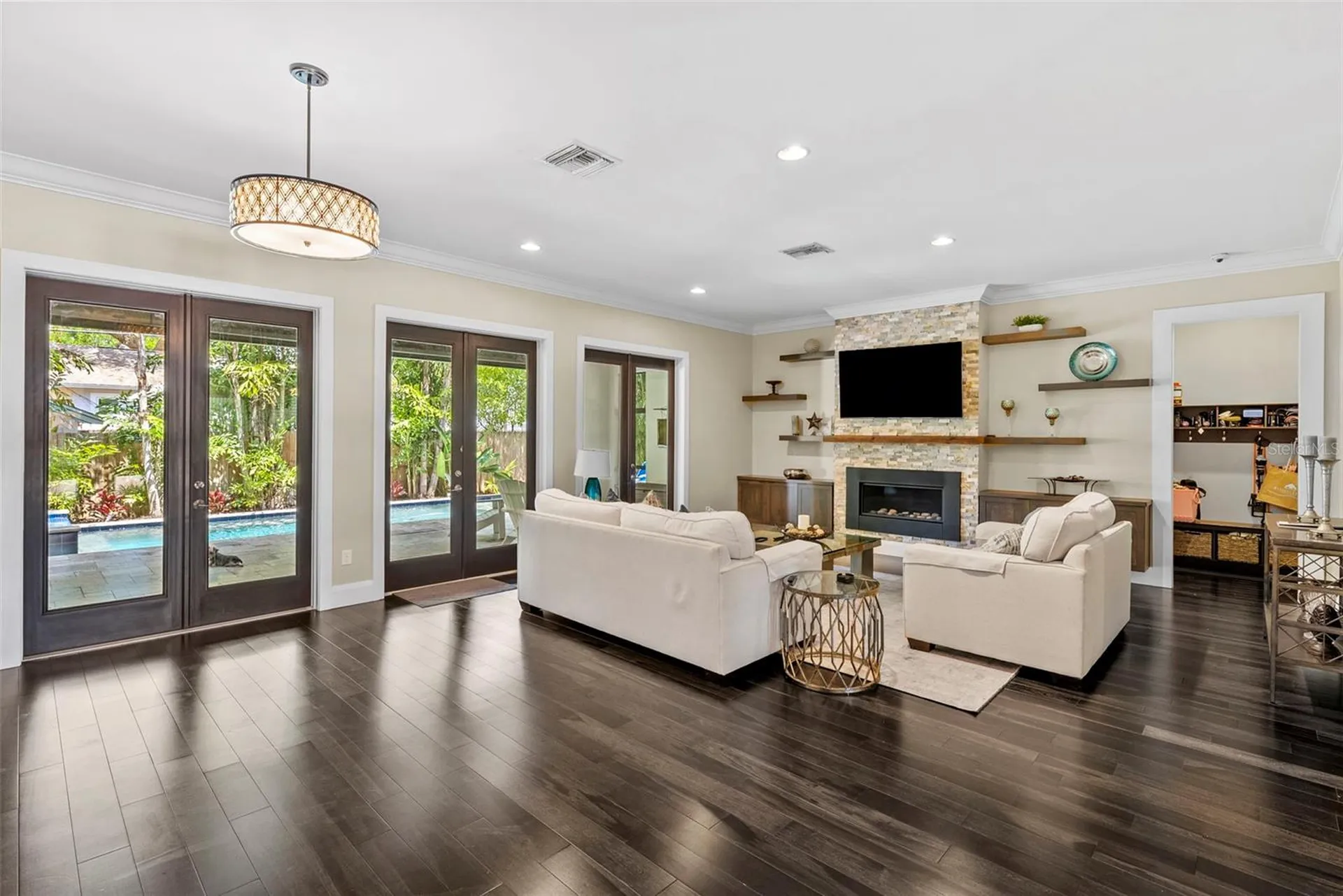 3211 W Bay Villa Avenue Tampa FL 33611