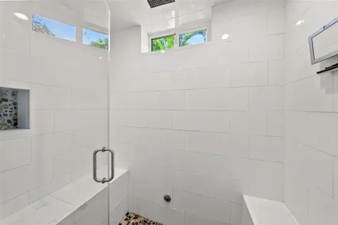 3211 W Bay Villa Avenue Tampa FL 33611