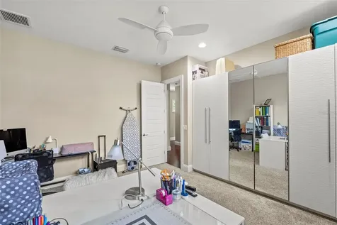 3211 W Bay Villa Avenue Tampa FL 33611