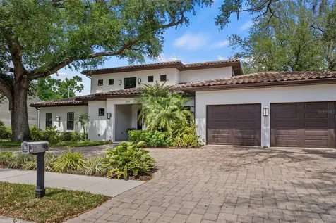 3211 W Bay Villa Avenue Tampa FL 33611