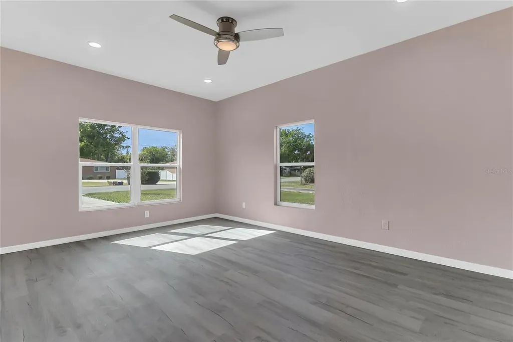 707 Hamilton Street New Smyrna Beach FL 32168