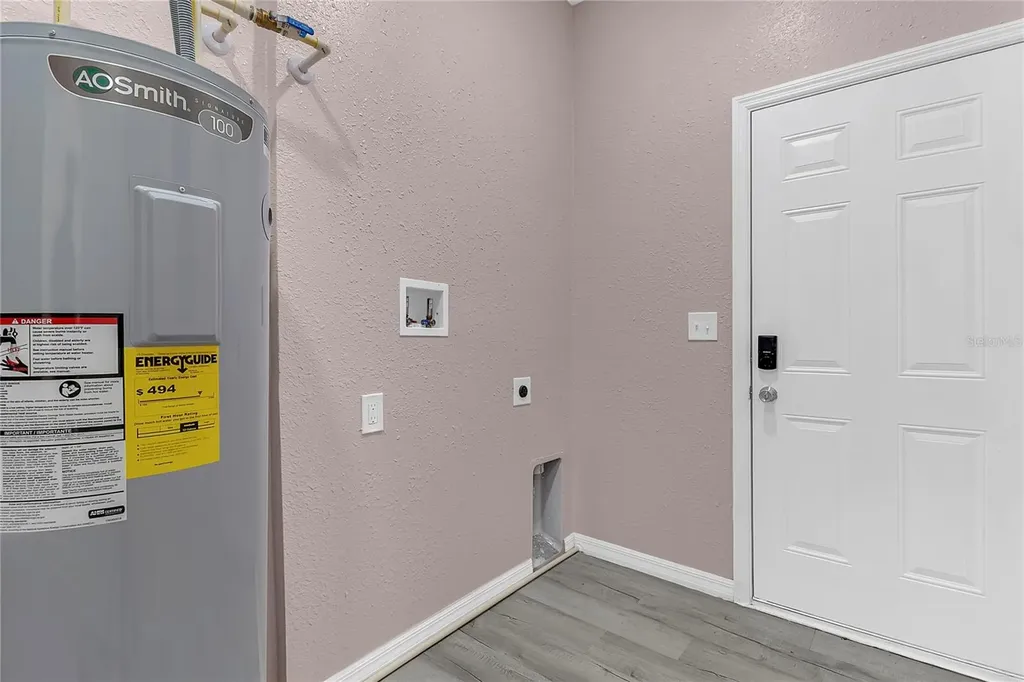 707 Hamilton Street New Smyrna Beach FL 32168