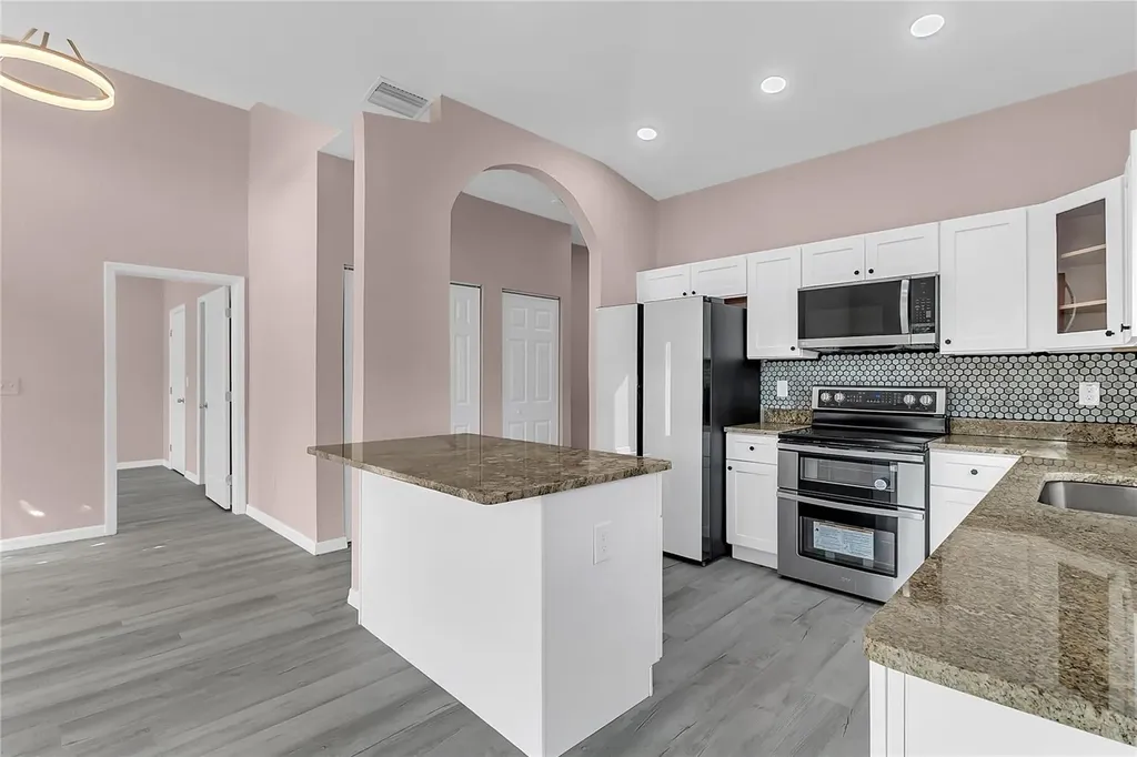 707 Hamilton Street New Smyrna Beach FL 32168