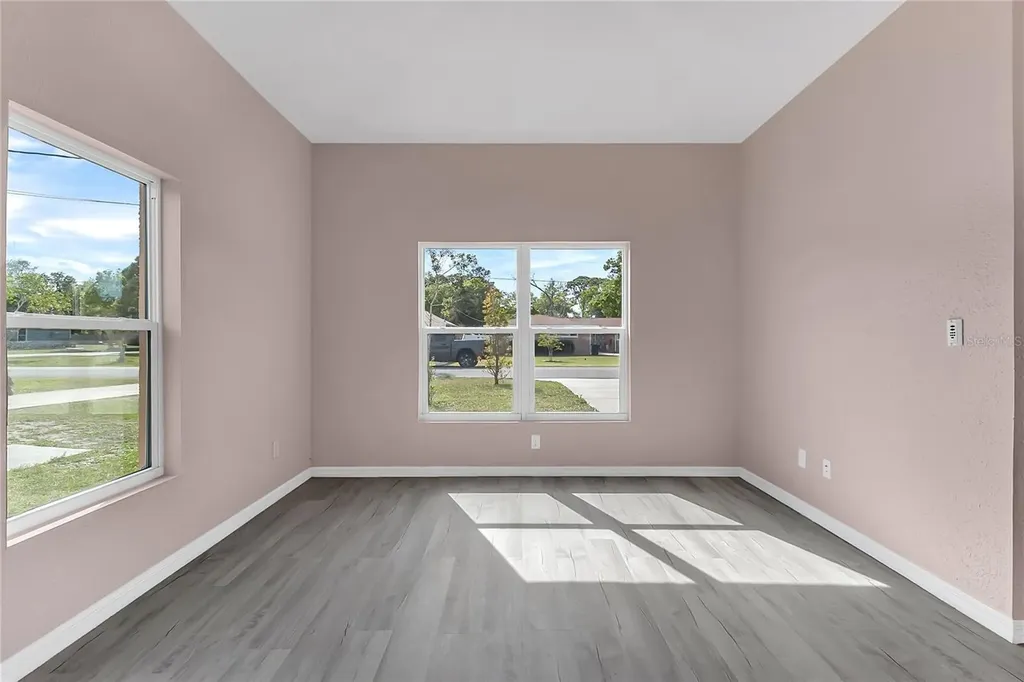 707 Hamilton Street New Smyrna Beach FL 32168