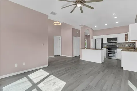 707 Hamilton Street New Smyrna Beach FL 32168