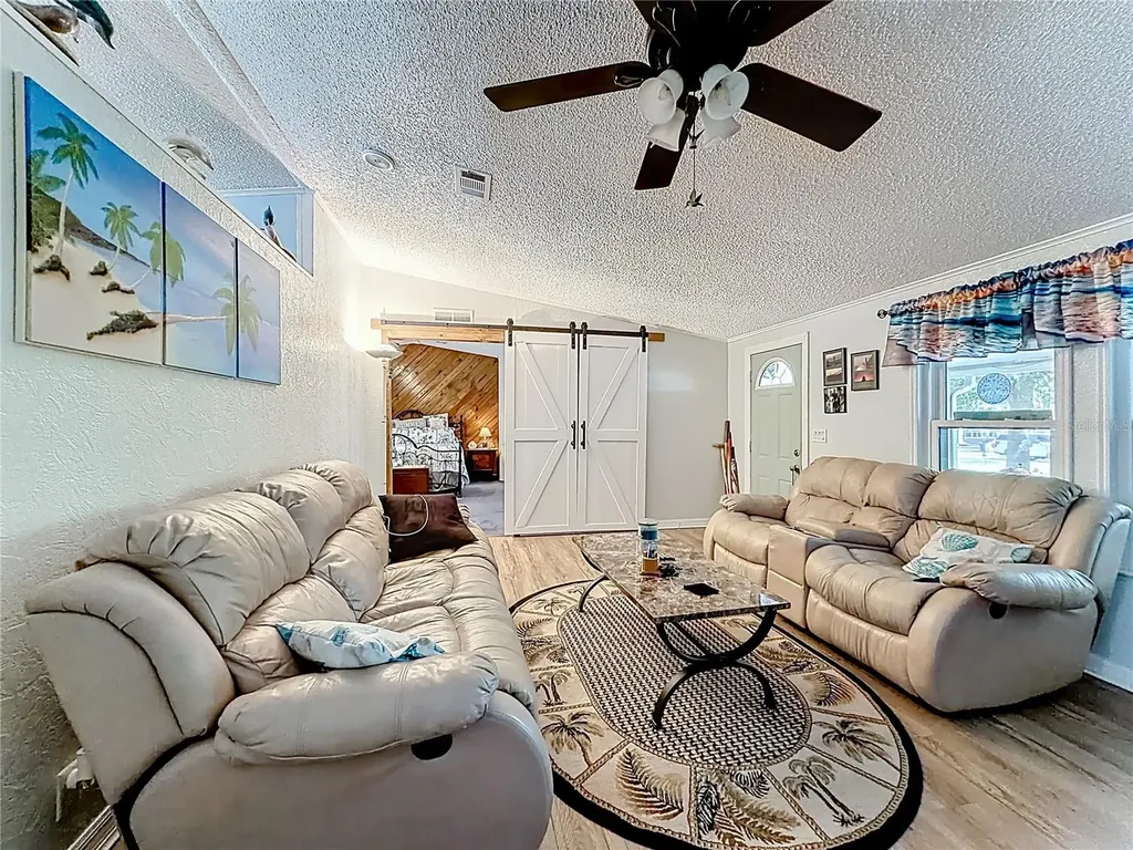 2523 Karen Drive Mount Dora FL 32757