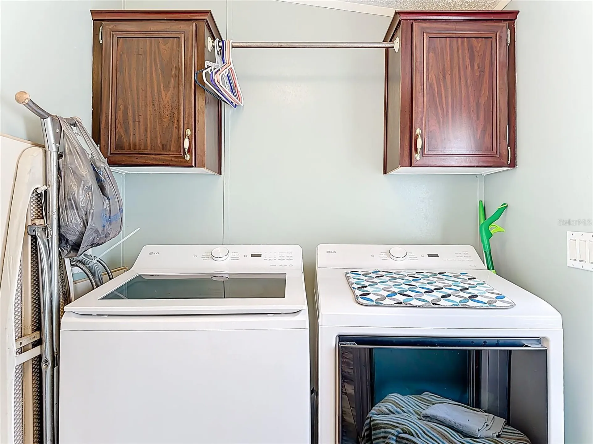 2523 Karen Drive Mount Dora FL 32757