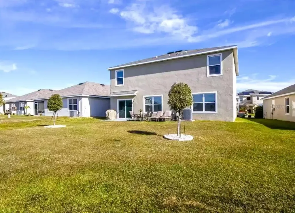 31000 Summer Sun Loop Wesley Chapel FL 33545