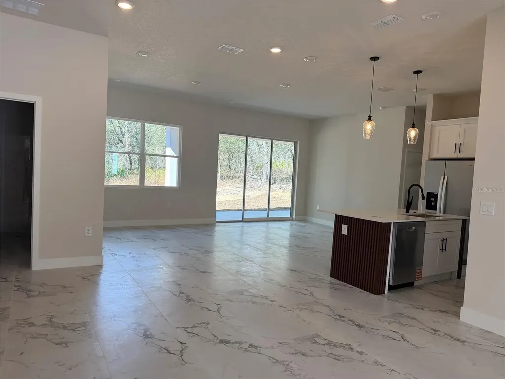 6636 N Varsity Avenue Dunnellon FL 34434