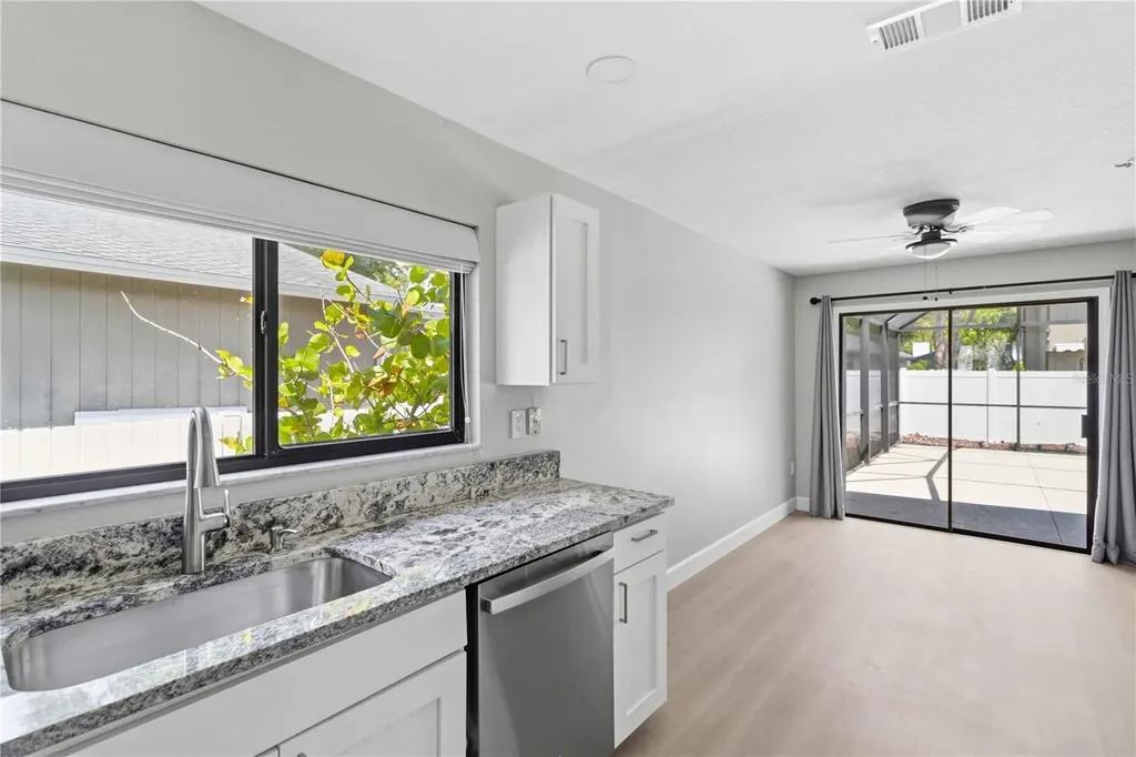 3605 Shady Brook Lane Sarasota FL 34243