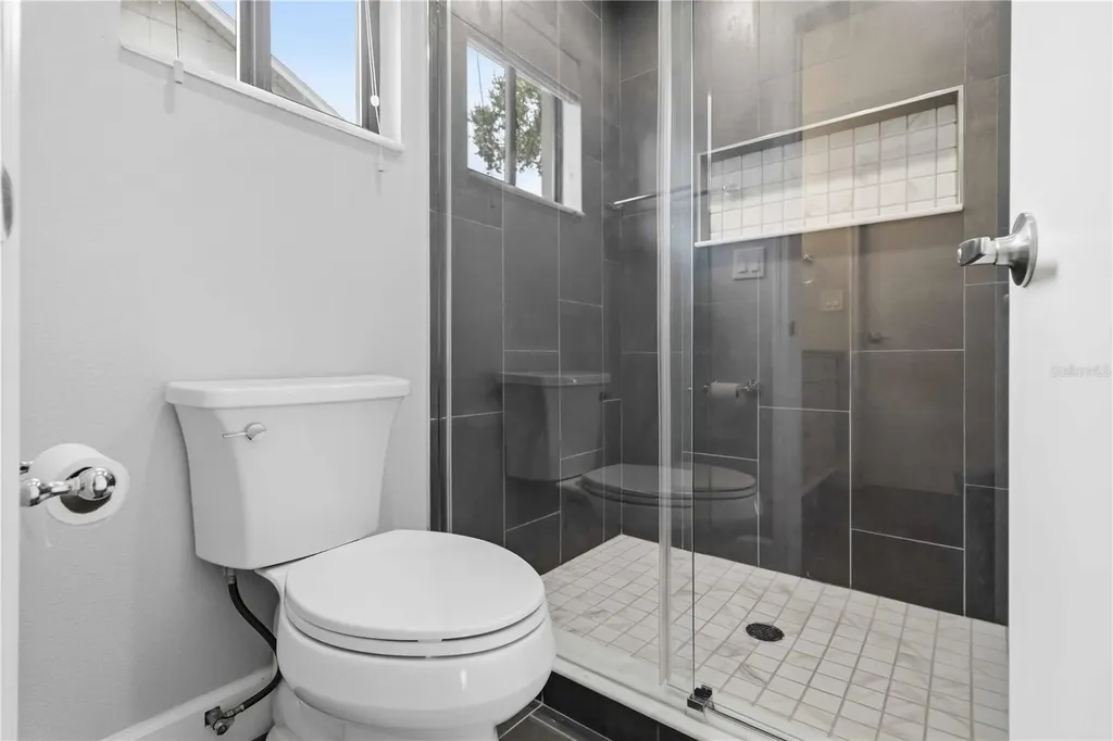 3605 Shady Brook Lane Sarasota FL 34243