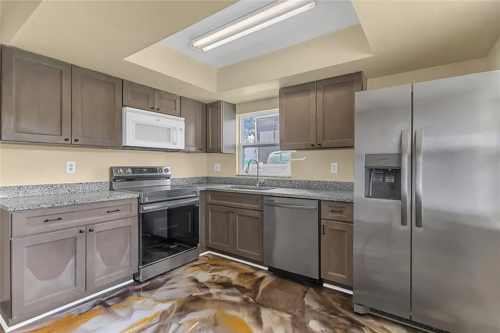 36 Springwood Square Port Orange FL 32129
