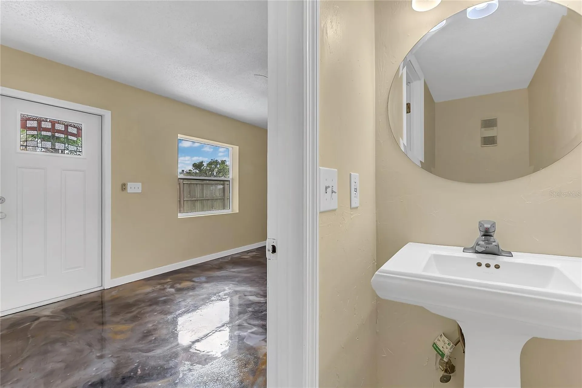 36 Springwood Square Port Orange FL 32129