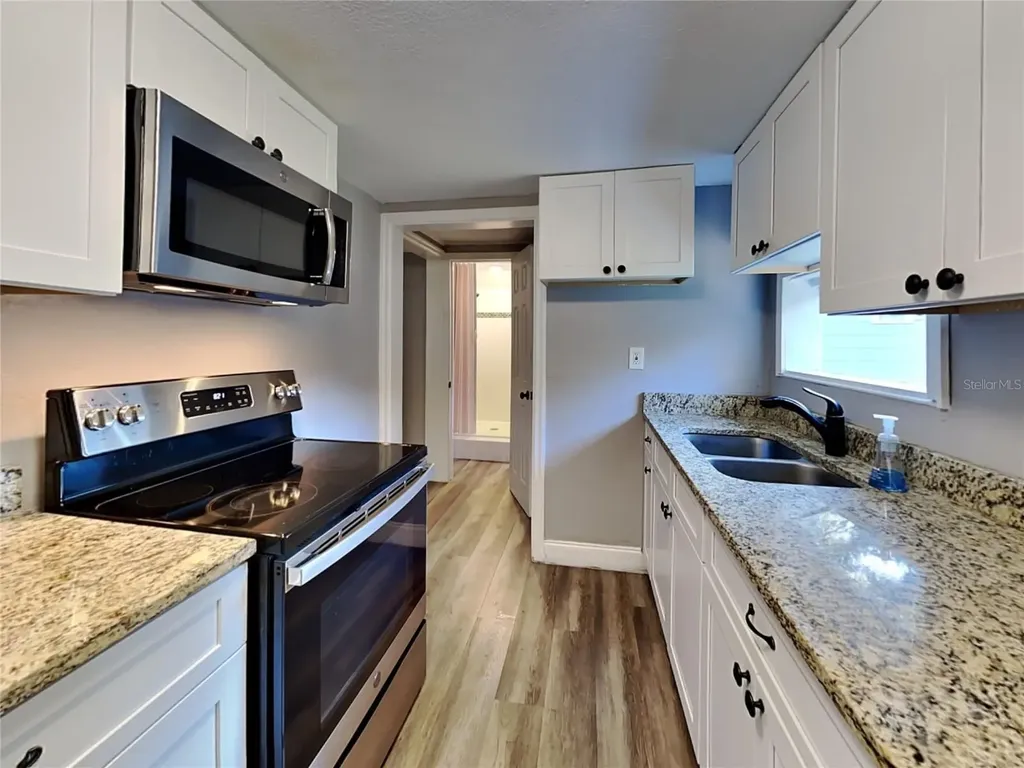 1208 Francis Avenue Orlando FL 32806