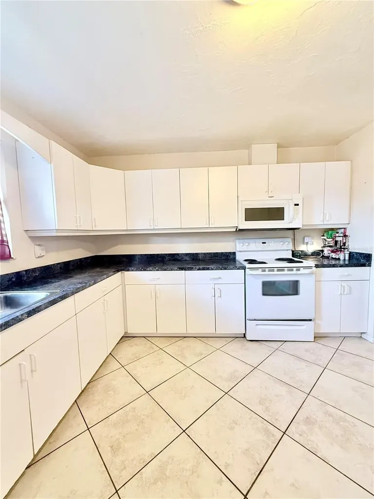 2613 Vizza Lane North Port FL 34286