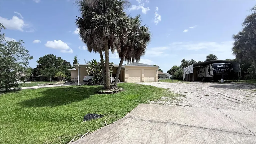 2613 Vizza Lane North Port FL 34286