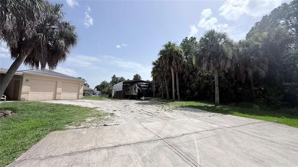 2613 Vizza Lane North Port FL 34286
