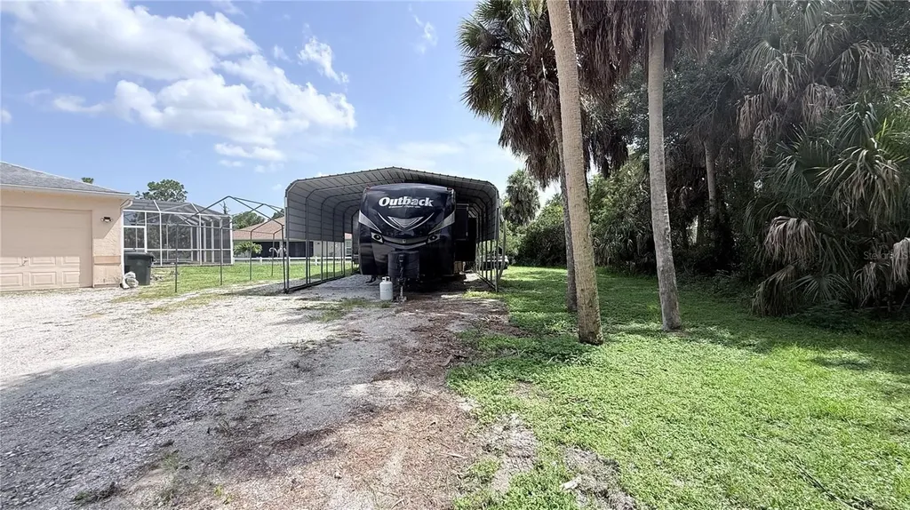 2613 Vizza Lane North Port FL 34286