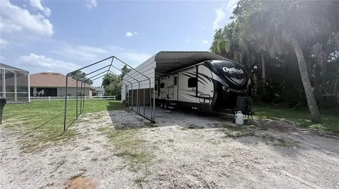 2613 Vizza Lane North Port FL 34286