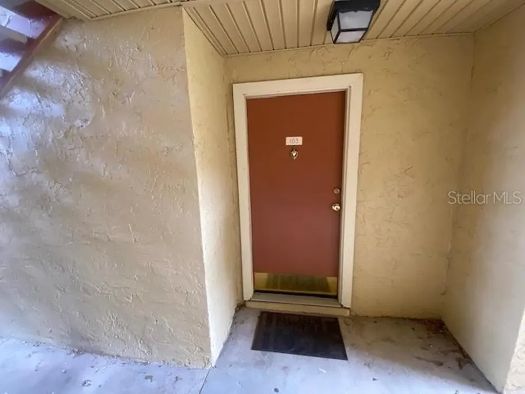 646 Kenwick Circle Casselberry FL 32707