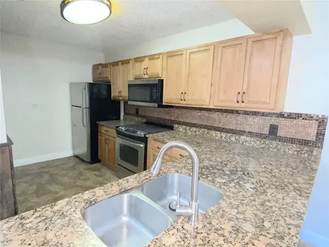 646 Kenwick Circle Casselberry FL 32707