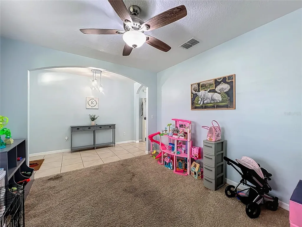 3657 Crimson Clover Drive Mount Dora FL 32757