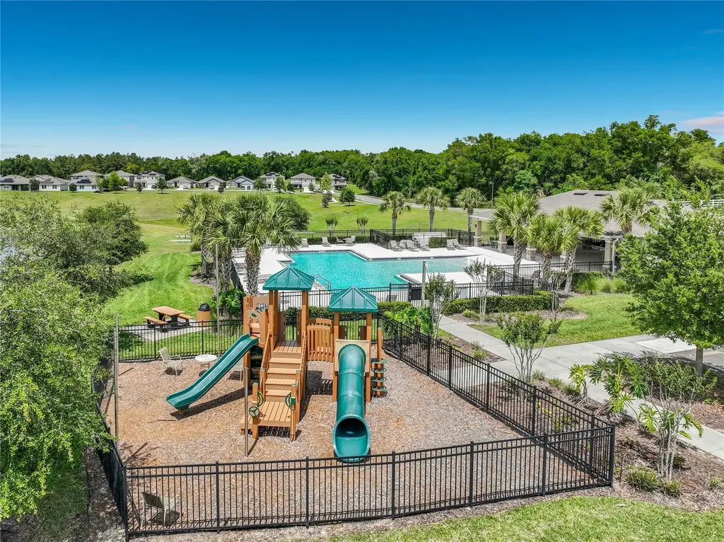 3657 Crimson Clover Drive Mount Dora FL 32757