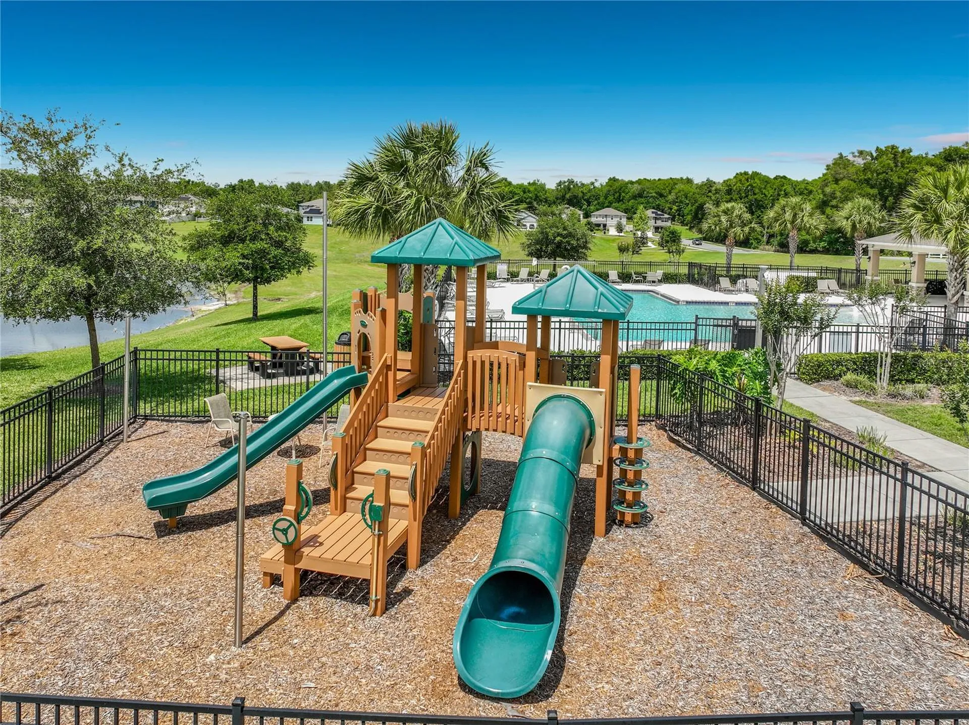 3657 Crimson Clover Drive Mount Dora FL 32757
