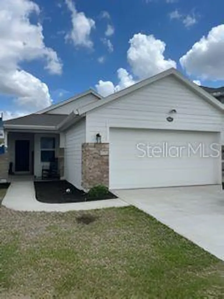 8083 Guild Way Jacksonville FL 32222