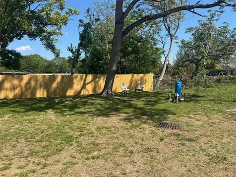4601 Oak Street Fruitland Park FL 34731
