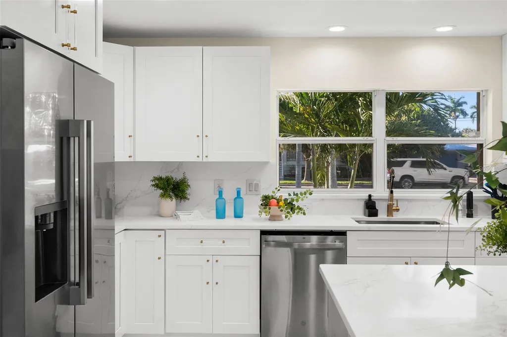 625 W Olympia Avenue Punta Gorda FL 33950