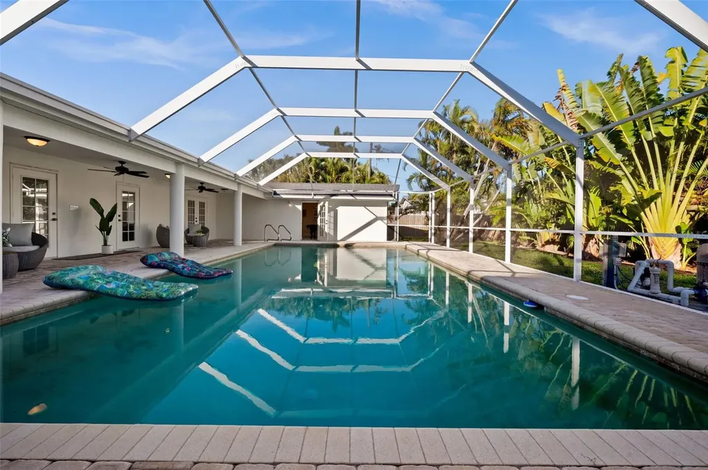 625 W Olympia Avenue Punta Gorda FL 33950