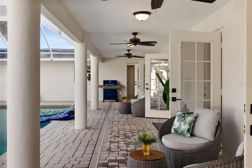 625 W Olympia Avenue Punta Gorda FL 33950