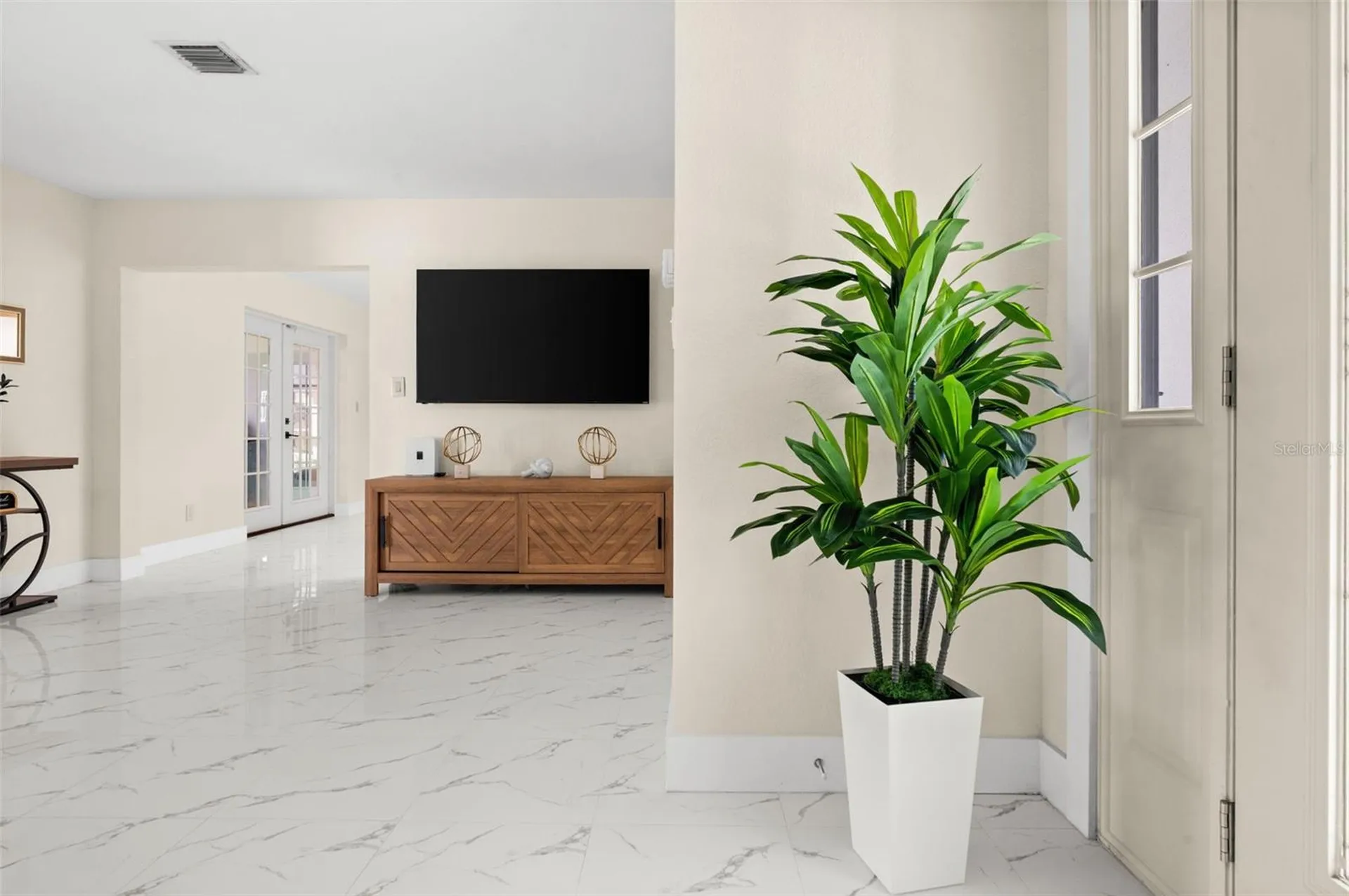 625 W Olympia Avenue Punta Gorda FL 33950