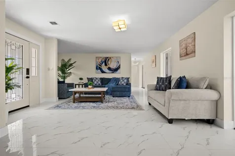 625 W Olympia Avenue Punta Gorda FL 33950