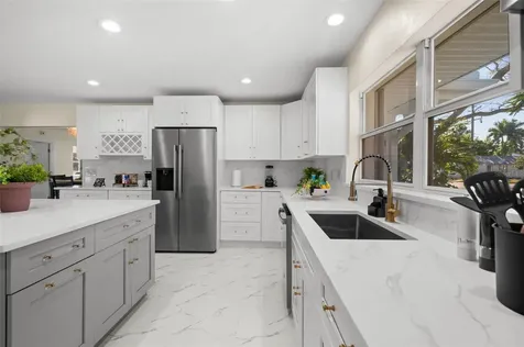 625 W Olympia Avenue Punta Gorda FL 33950