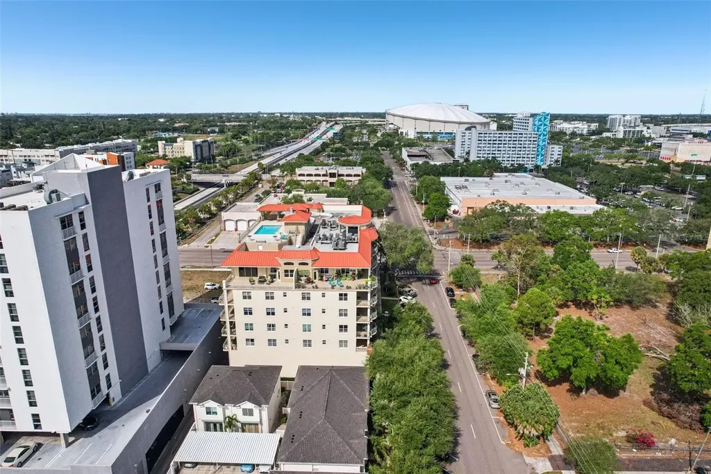 750 4th Avenue S St Petersburg FL 33701
