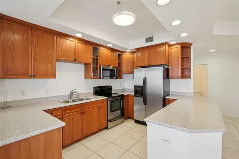 750 4th Avenue S St Petersburg FL 33701