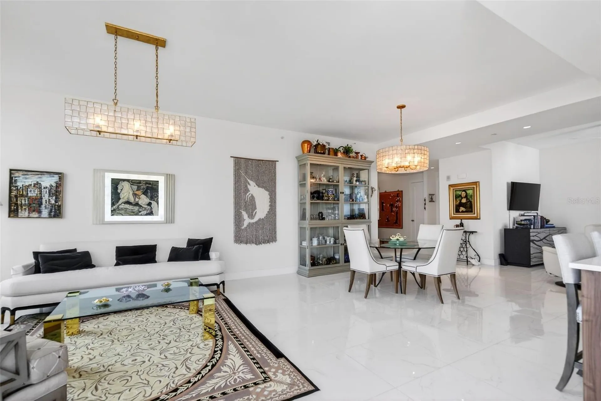 111 S Pineapple Avenue Sarasota FL 34236