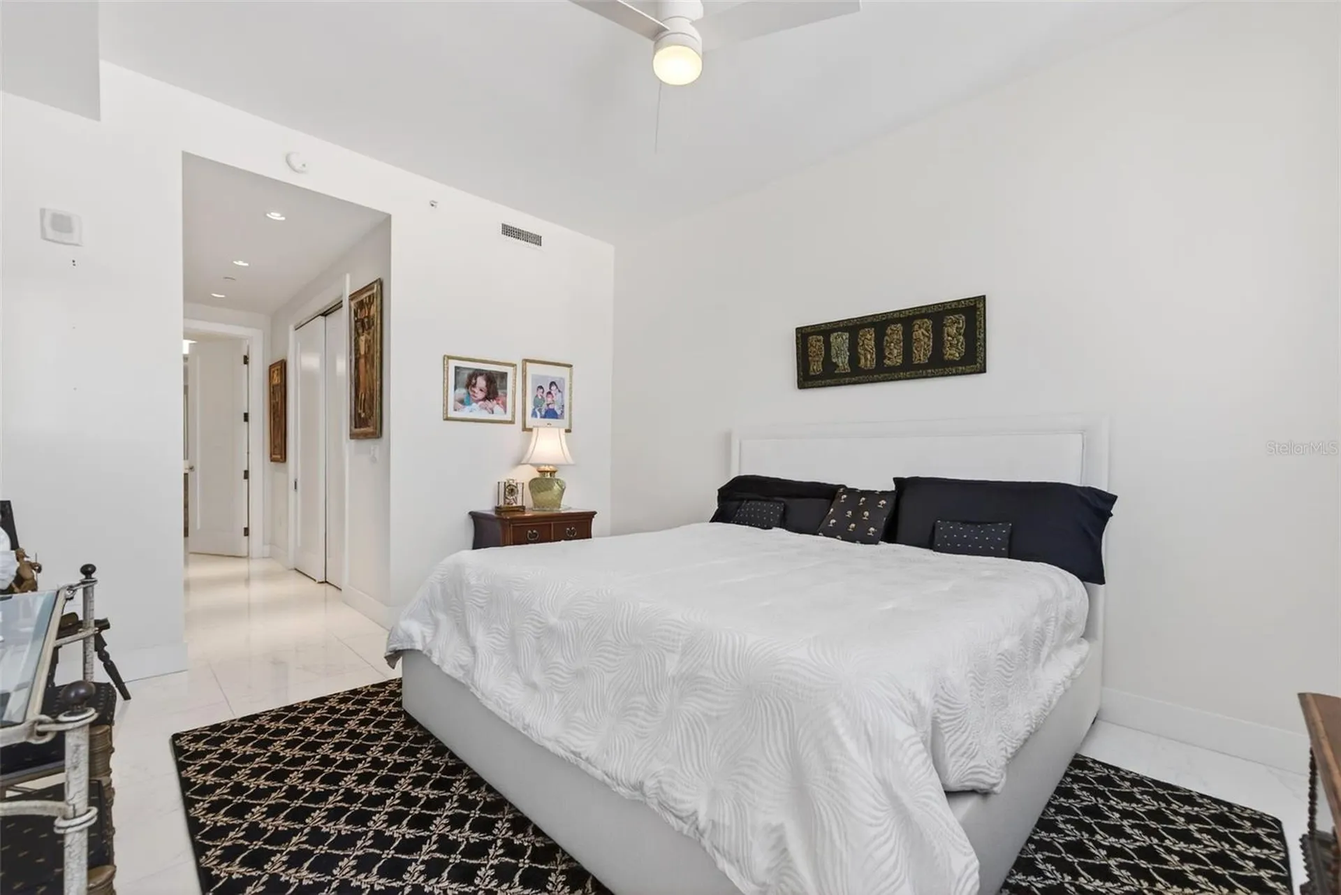 111 S Pineapple Avenue Sarasota FL 34236