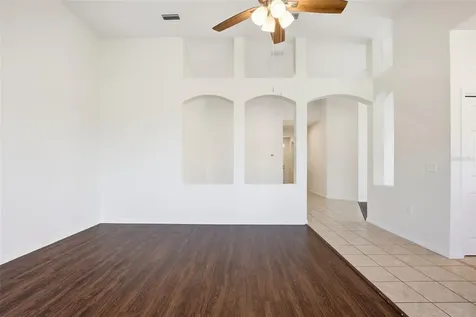 5917 Wedgefield Drive Zephyrhills FL 33541