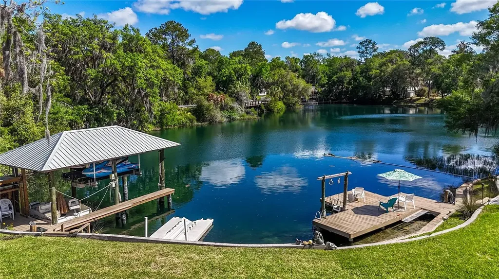 11635 E Blue Cove Drive Dunnellon FL 34432