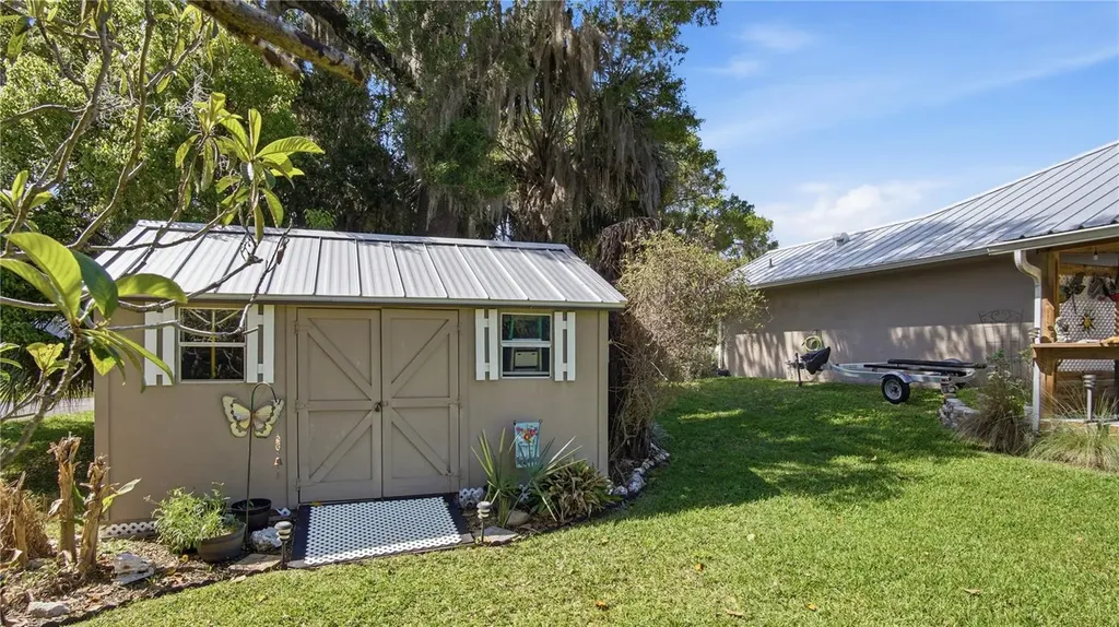 11635 E Blue Cove Drive Dunnellon FL 34432
